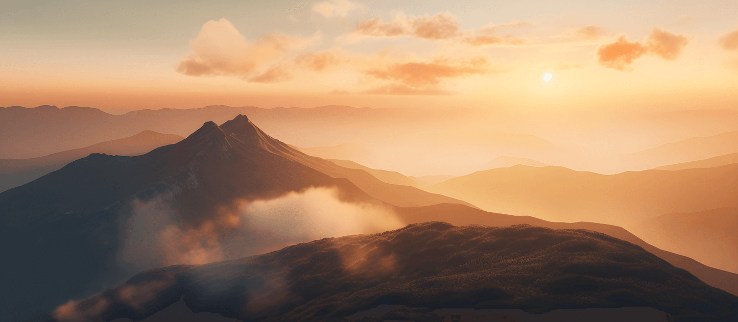 Montañas en la Neblina al Amanecer